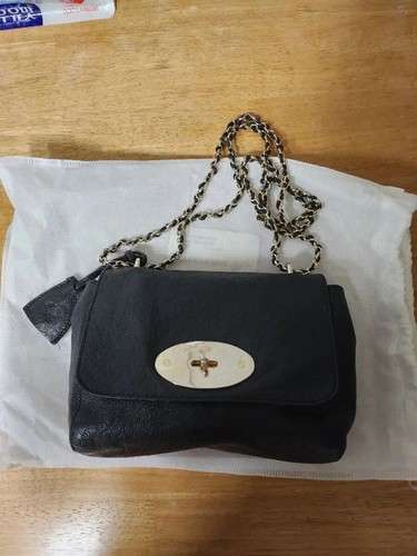 Mulberry lily small black - mulberry,