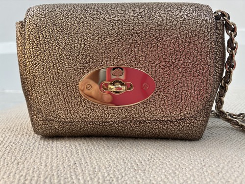 Mulberry mini lily - mulberry,