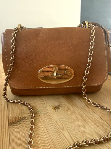 Mulberry medium brown lily - mulberry,