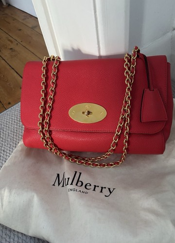 Mulberry medium lily - medium, red