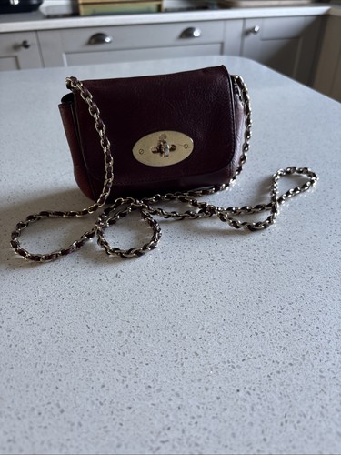 Mulberry mini lily - mulberry,